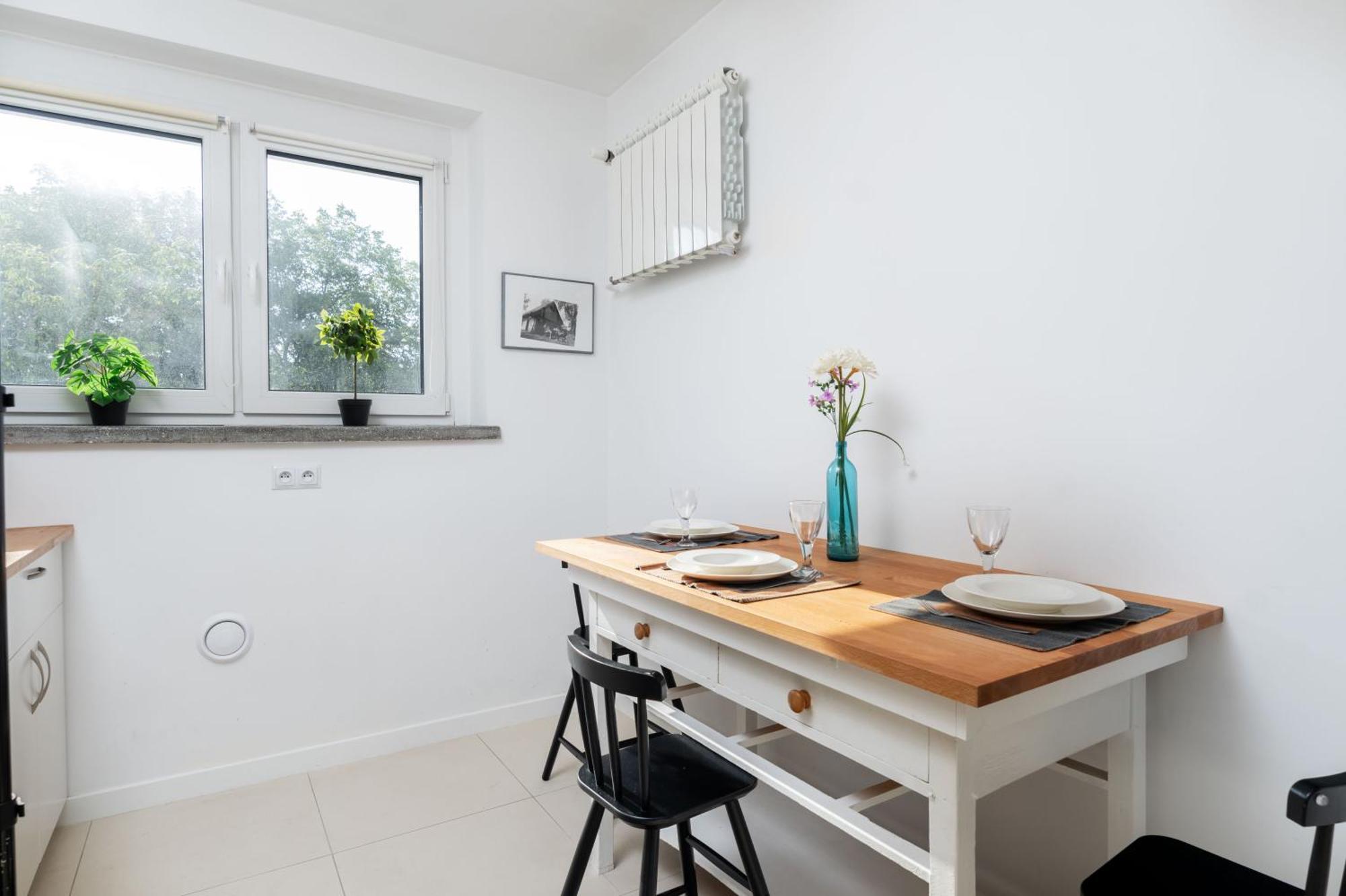 Chopin Apartment Lazienki Park Варшава Экстерьер фото
